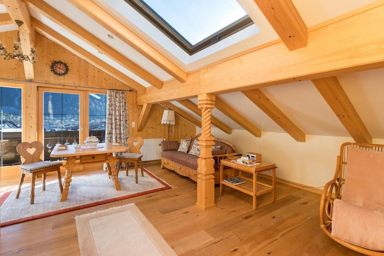 Ferienwohnung Bergkristall 米滕瓦尔德 外观 照片